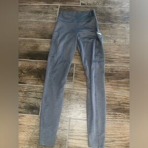 Bombshell Sportswear women’s gray ribbed leggings